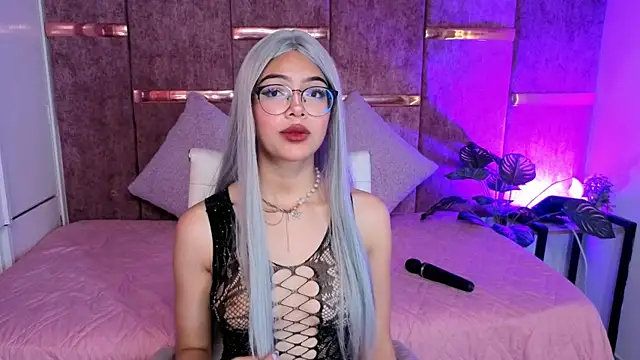 Snapshot of _ViolletteNoir_ chatting on 27, 11, 2025 ViolletteNoir online show from 27, 11, 2025