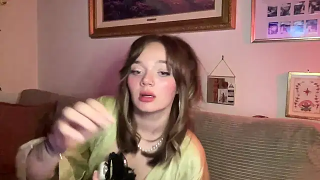 angelgirl98 online show from 6, 3, 2026