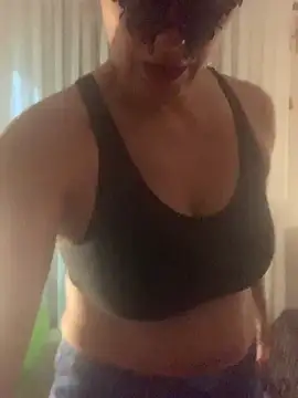 massagistahotbrunette online show from 21, 11, 2025