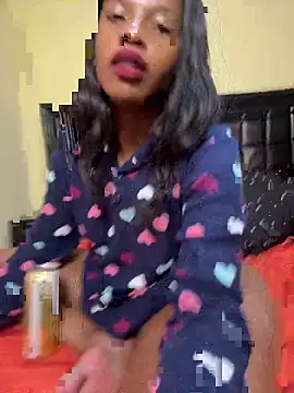 NiaLong21  online show from 21, 12, 2025