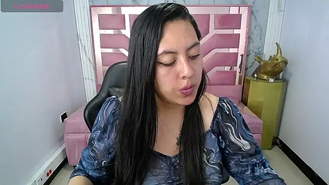 Snapshot of darknyx_ch chatting on 4, 12, 2025 darknyx ch online show from 4, 12, 2025