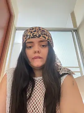 candicewest  online show from 21, 12, 2025