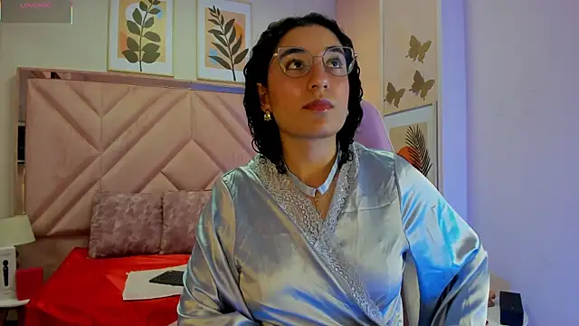 Snapshot of DemiJones_ chatting on 3, 12, 2025 DemiJones online show from 3, 12, 2025