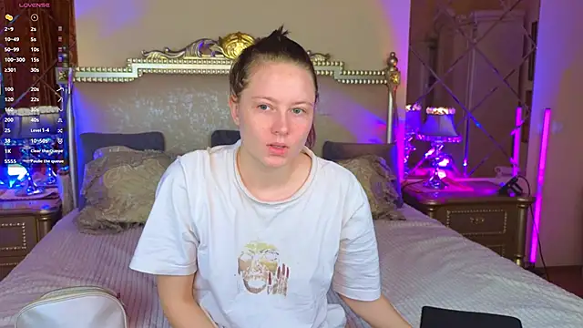 HolyBabyDoll online show from 10, 11, 2025