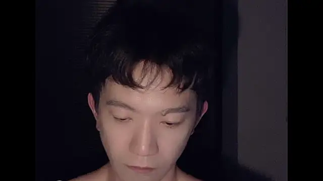 Snapshot of CouplingCry chatting on 26, 11, 2025 CouplingCry online show from 26, 11, 2025