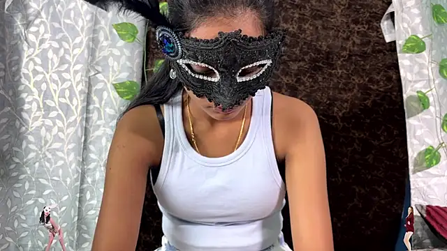 Snapshot of leenaboy@xh chatting on 7, 1, 2026 leenaboyxh online show from 7, 1, 2026