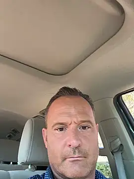 Snapshot of Golferkid1124 chatting on 23, 11, 2025 Golferkid1124 online show from 23, 11, 2025