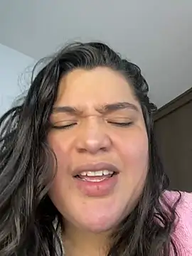 Snapshot of sweetmuslim01 chatting on 10, 3, 2025 sweetmuslim01 online show from 10, 3, 2025