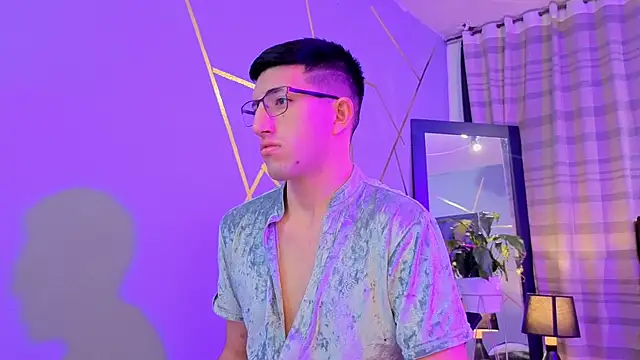 Un Sluttyy online show from 17, 11, 2025