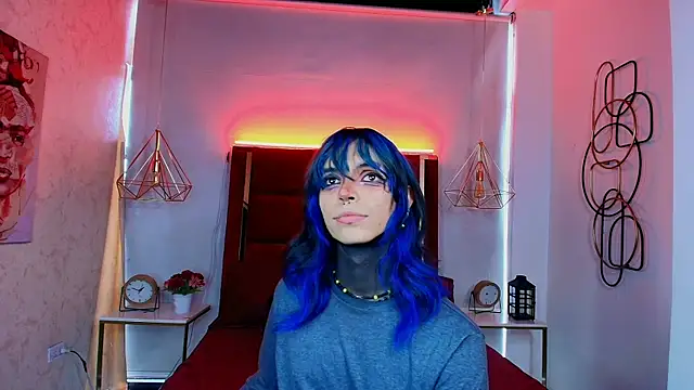 luxiel  online show from 28, 5, 2026
