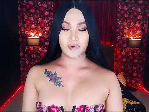 PlayfullOliviaTS online show from 23, 4, 2026