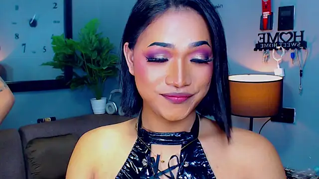 GwennGoddess online show from 17, 11, 2025