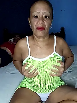 CUTE V LOVE online show from 2, 12, 2025