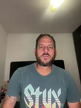 Snapshot of vanevip123 chatting on 19, 11, 2025 vanevip123 online show from 19, 11, 2025