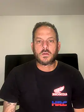 Snapshot of vanevip123 chatting on 20, 11, 2025 vanevip123 online show from 20, 11, 2025