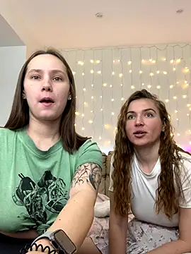 Snapshot of SexCaramell chatting on 9, 11, 2025 SexCaramell online show from 9, 11, 2025