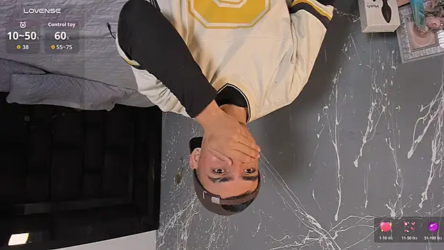 NicoKingg  online show from 17, 11, 2025