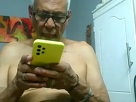 dirtysluttyfist online show from 25, 11, 2025