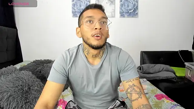 ariannawil online show from 15, 12, 2025