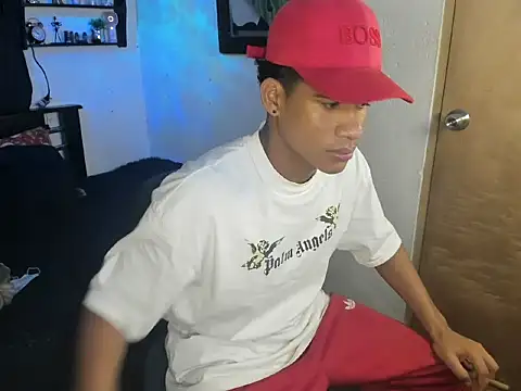 Snapshot of JUANBIGCOCK21CM chatting on 4, 12, 2025 JUANBIGCOCK21CM online show from 4, 12, 2025