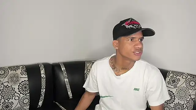 JUANBIGCOCK21CM online show from 24, 4, 2026