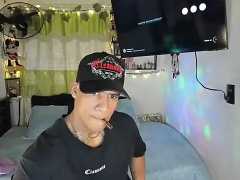 Snapshot of JUANBIGCOCK21CM chatting on 22, 6, 2026 JUANBIGCOCK21CM online show from 22, 6, 2026