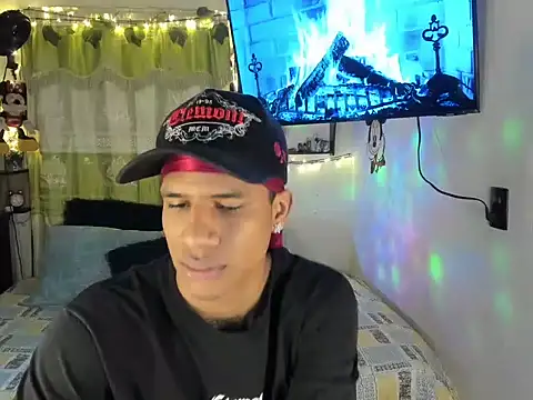 Snapshot of JUANBIGCOCK21CM chatting on 6, 7, 2026 JUANBIGCOCK21CM online show from 6, 7, 2026
