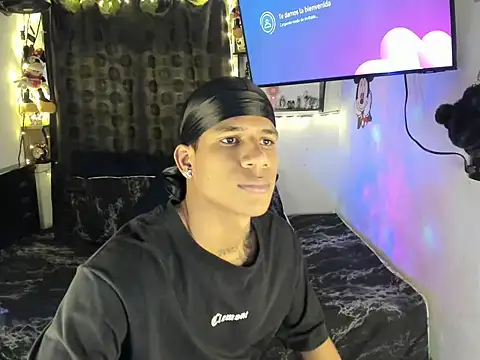 Snapshot of JUANBIGCOCK21CM chatting on 15, 7, 2026 JUANBIGCOCK21CM online show from 15, 7, 2026
