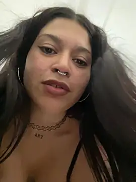 Snapshot of amazonaa9 chatting on 20, 4, 2026 amazonaa9 online show from 20, 4, 2026