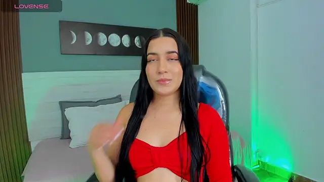 Snapshot of Amy_Leah chatting on 24, 4, 2026 Amy Leah online show from 24, 4, 2026