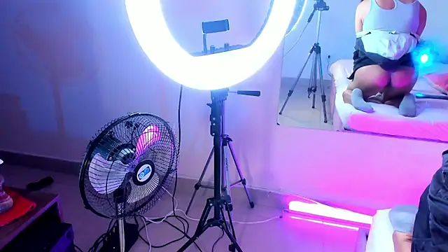 Snapshot of NoaDurand chatting on 3, 12, 2025 NoaDurand online show from 3, 12, 2025