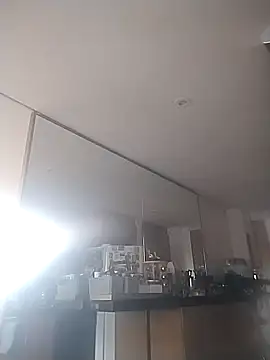 Snapshot of MystiKa_17 chatting on 11, 11, 2025 MystiKa 17 online show from 11, 11, 2025