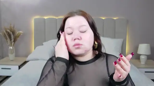 EvaNova  online show from 1, 3, 2026