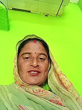 Snapshot of Quin_love143 chatting on 11, 11, 2025 Quin love143 online show from 11, 11, 2025