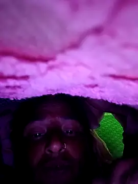 Snapshot of Quin_love143 chatting on 13, 11, 2025 Quin love143 online show from 13, 11, 2025