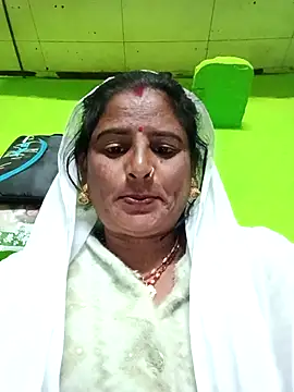 Snapshot of Quin_love143 chatting on 18, 11, 2025 Quin love143 online show from 18, 11, 2025