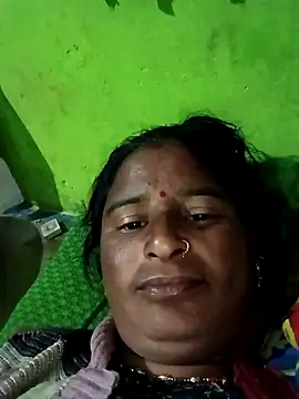 Snapshot of Quin_love143 chatting on 29, 11, 2025 Quin love143 online show from 29, 11, 2025