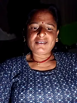 Snapshot of Quin_love143 chatting on 14, 12, 2025 Quin love143 online show from 14, 12, 2025