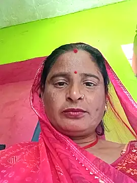 Snapshot of Quin_love143 chatting on 17, 12, 2025 Quin love143 online show from 17, 12, 2025