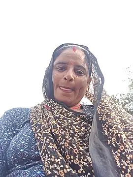 Snapshot of Quin_love143 chatting on 22, 12, 2025 Quin love143 online show from 22, 12, 2025