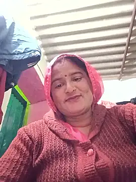 Snapshot of Quin_love143 chatting on 13, 1, 2026 Quin love143 online show from 13, 1, 2026