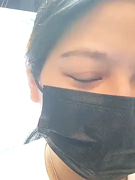 StrayedForename online show from 10, 4, 2026