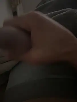 groschibre40100 online show from 26, 4, 2026