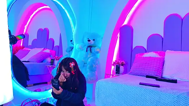 BunnySexyy18 online show from 28, 3, 2026