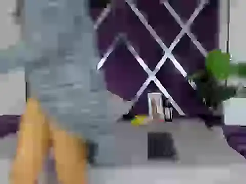 Snapshot of ninaasm chatting on 14, 12, 2025 ninaasm online show from 14, 12, 2025