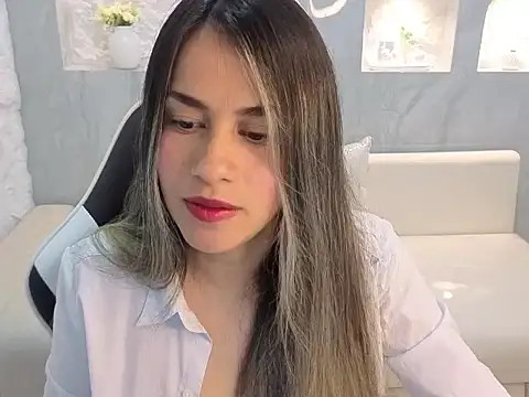 Snapshot of Liat_White_Tx chatting on 17, 11, 2025 Liat White Tx online show from 17, 11, 2025