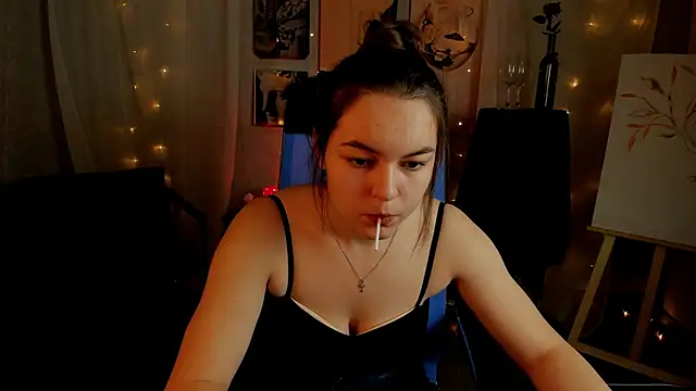 FrancescaCavaliere online show from 28, 11, 2025