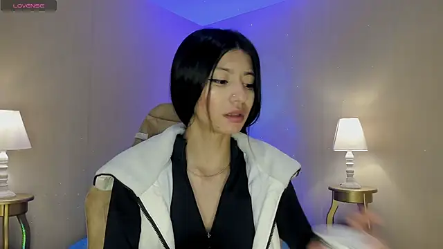 Snapshot of DulceDarling chatting on 22, 11, 2025 DulceDarling online show from 22, 11, 2025