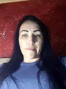 ArianaXFresh online show from 3, 12, 2025