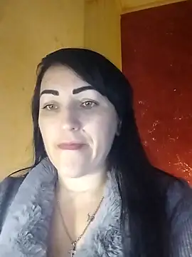 ArianaXFresh online show from 5, 12, 2025